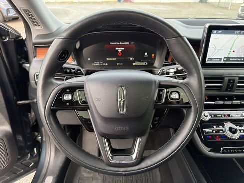 Certified 2022 Lincoln Corsair Reserve w/ Sport Package image 21