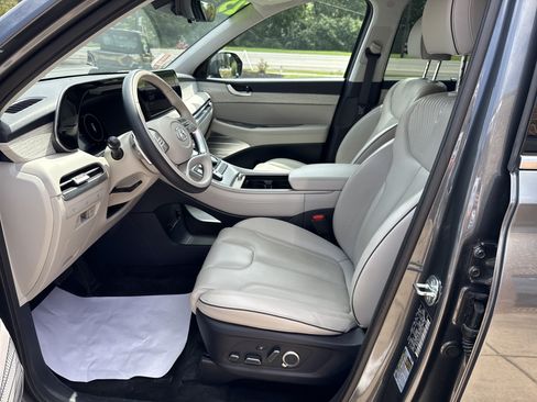 Certified 2025 Hyundai Palisade Calligraphy AWD/4WD image 12