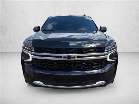 Used 2024 Chevrolet Suburban LS w/ Driver Alert Package RWD image 2