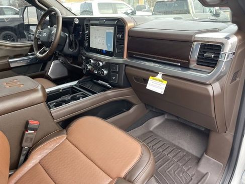 Used 2025 Ford F250 King Ranch w/ Chrome Package image 16