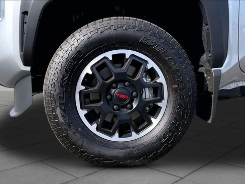 New 2026 Toyota Tacoma TRD Off-Road AWD/4WD image 11
