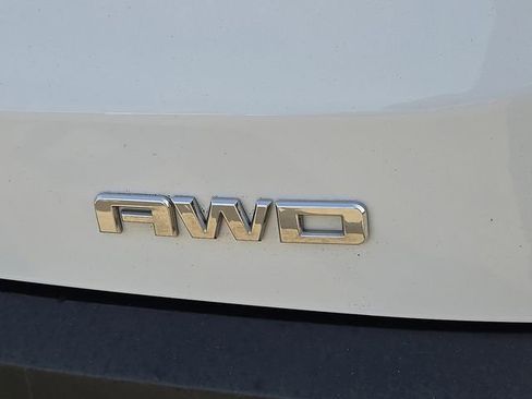 Used 2018 GMC Acadia SLT image 31