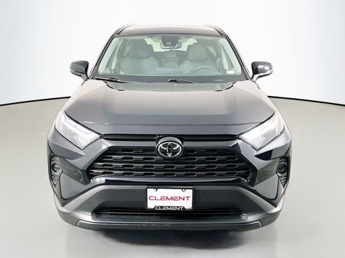 Used 2025 Toyota RAV4 XLE w/ Convenience Package FWD image 3