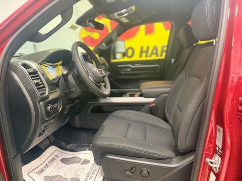 New 2026 RAM 1500 4x4 Crew Cab image 10