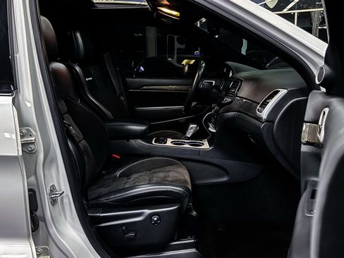 Used 2021 Jeep Grand Cherokee Trackhawk image 37