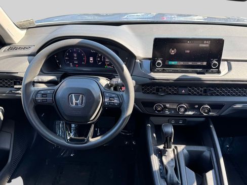 Certified 2023 Honda Accord LX image 30