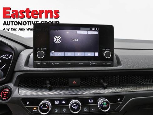 Used 2024 Honda CR-V Sport image 11