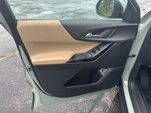 New 2026 Chevrolet Equinox ACTIV w/ Safety and Technology Package image 10