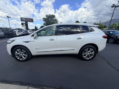 Used 2019 Buick Enclave Avenir w/ Avenir Technology Package AWD/4WD image 7