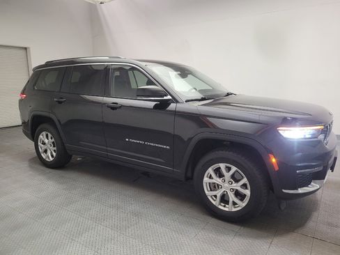 Used 2023 Jeep Grand Cherokee L Limited AWD/4WD image 11