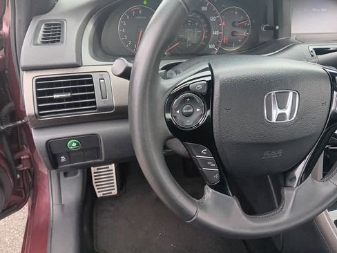 Used 2016 Honda Accord Sport image 23
