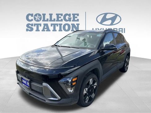 Used 2024 Hyundai Kona SEL AWD/4WD image 8