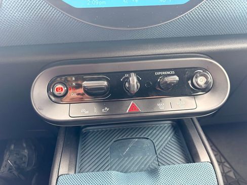 Used 2025 MINI Cooper Countryman S w/ Comfort Package Max image 37