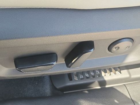 New 2025 Mitsubishi Outlander SEL image 24