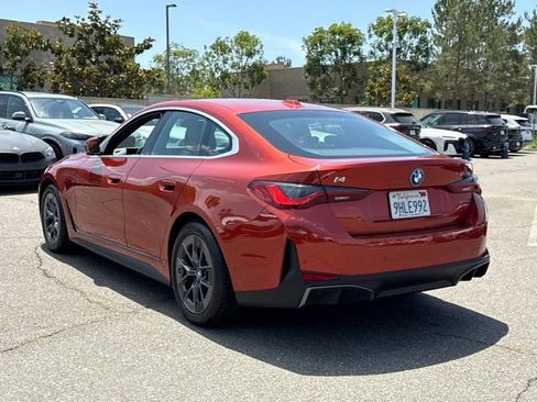 Used 2023 BMW i4 eDrive35 RWD image 12