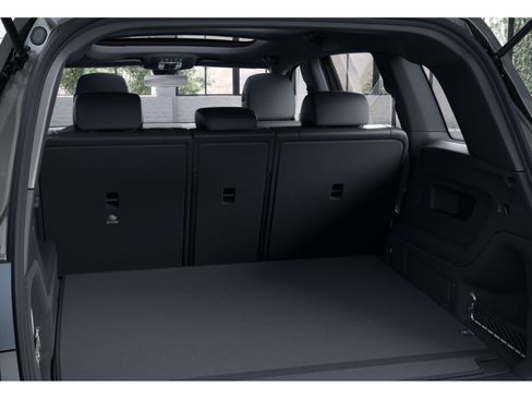 Certified 2023 Mercedes-Benz GLB 250 4MATIC image 7