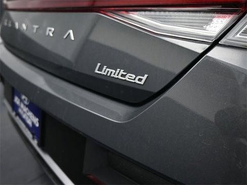 New 2026 Hyundai Elantra Limited image 23