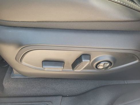 New 2025 Jeep Grand Cherokee L Limited w/ Trailer Tow Package image 4