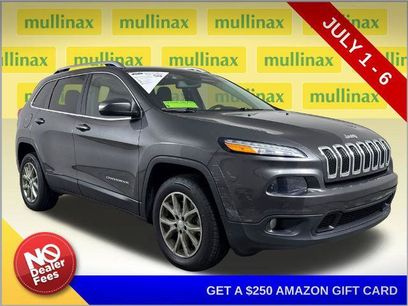 Used 2017 Jeep Cherokee Latitude w/ Cold Weather Group