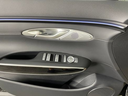 New 2026 Genesis GV70 2.5T AWD/4WD image 16