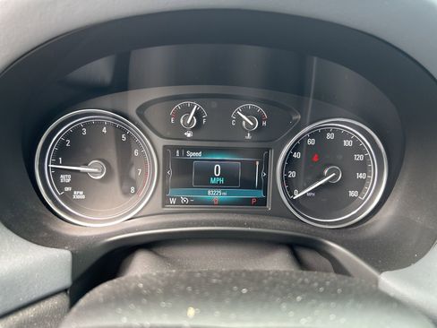 Used 2019 Buick Enclave Premium image 16