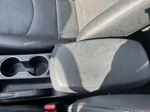 Used 2015 Hyundai Elantra Sport FWD image 26