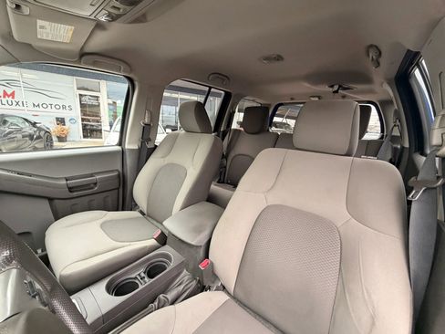 Used 2015 Nissan Xterra S w/ Value Package image 10