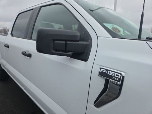 Used 2022 Ford F150 XLT w/ Trailer Tow Package AWD/4WD image 5
