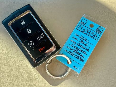 Used 2021 Jeep Grand Cherokee L Limited image 31