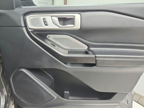Used 2020 Ford Explorer ST w/ ST Street Pack AWD/4WD image 43