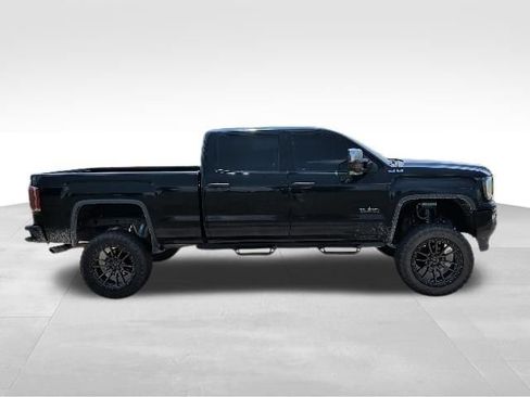 Used 2018 GMC Sierra 1500 SLT w/ Texas SLT Premium Package AWD/4WD image 2