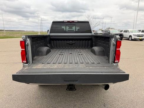 Used 2024 Chevrolet Silverado 2500 LTZ w/ LTZ Plus Package AWD/4WD image 14