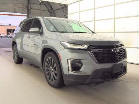 Used 2023 Chevrolet Traverse RS AWD/4WD image 6