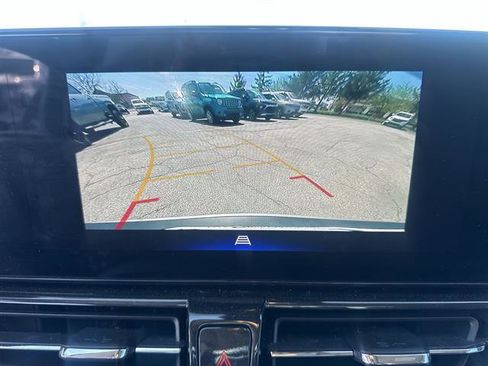 Used 2025 Chevrolet TrailBlazer LT w/ Convenience Package image 22