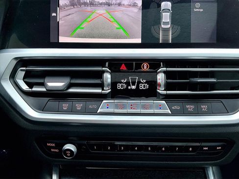 Used 2020 BMW 330i Sedan w/ Convenience Package image 18