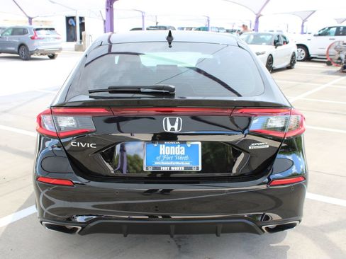 Used 2023 Honda Civic Sport Touring image 4
