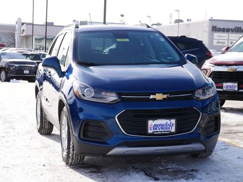 Used 2020 Chevrolet Trax LT w/ Driver Confidence Package image 24