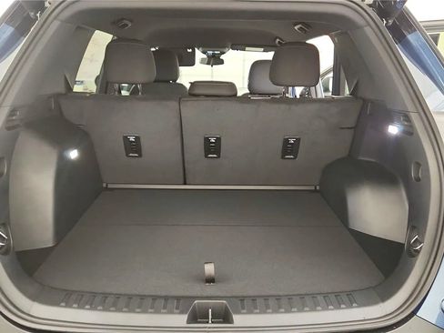 New 2026 Chevrolet Equinox LT w/ Midnight Edition image 22