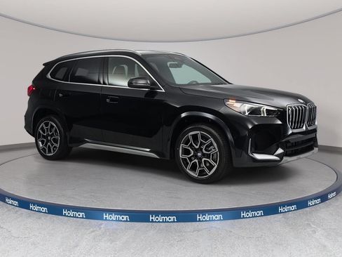 New 2026 BMW X1 xDrive28i w/ Convenience Package AWD/4WD image 3