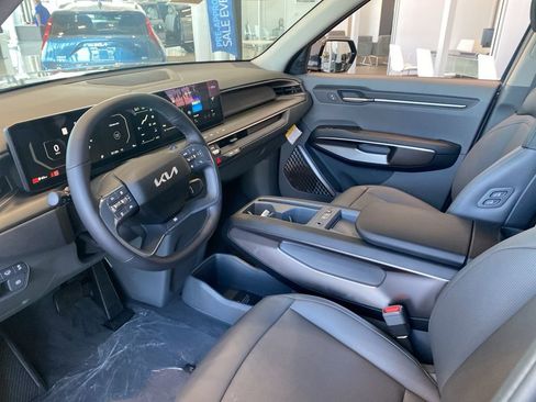 New 2026 Kia EV9 Light image 14