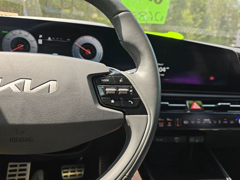 Used 2023 Kia Niro Wave FWD image 35