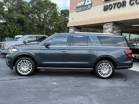 Used 2024 Ford Expedition Max Limited AWD/4WD image 2
