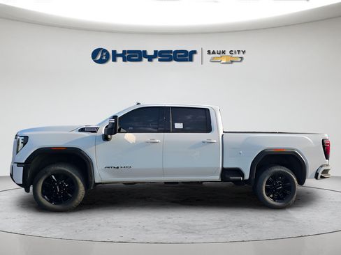 Used 2025 GMC Sierra 2500 AT4 AWD/4WD image 6
