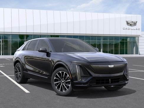 New 2026 Cadillac Lyriq Sport RWD image 10