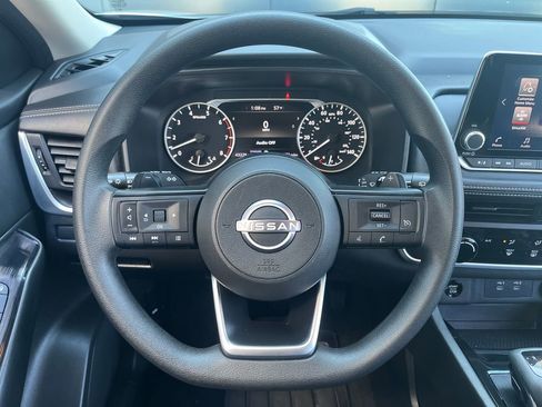 Certified 2024 Nissan Rogue S image 16