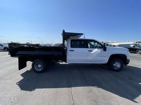 Used 2024 Chevrolet Silverado 3500 W/T w/ WT Convenience Package AWD/4WD image 4