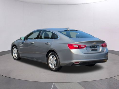 Used 2023 Chevrolet Malibu LT FWD image 3