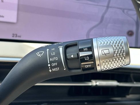 New 2026 Genesis GV70 2.5T Advanced AWD/4WD image 33