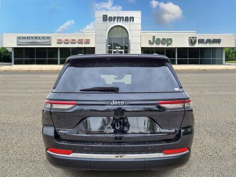 Used 2022 Jeep Grand Cherokee Limited 4xe AWD/4WD image 8