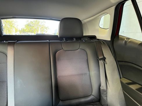 Used 2025 Chevrolet Trax LT image 37